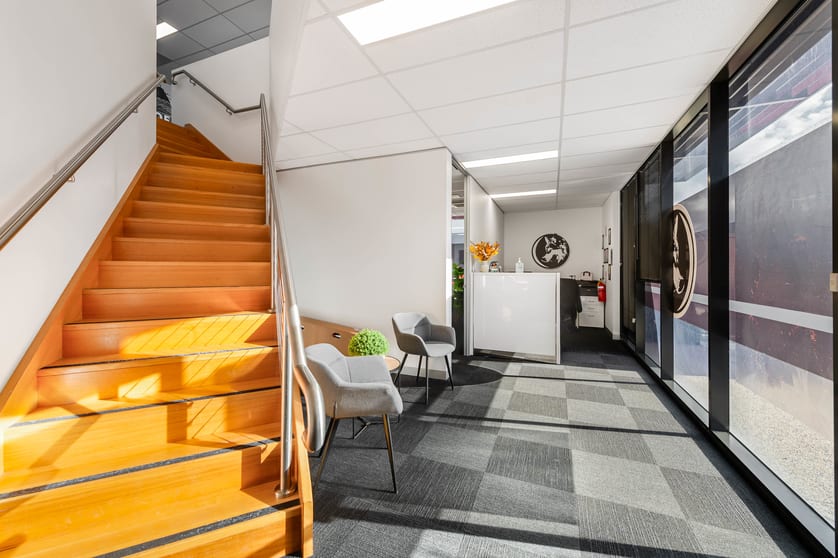 Click to view all images 9 Milla Way Altona VIC 3018 - Image 3