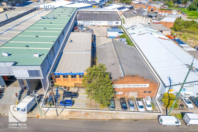 Click to view all images 30-32 Norman Street Peakhurst NSW 2210 - Image 1