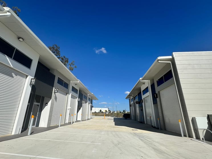Click to view all images 41 Metroplex Place Wacol QLD 4076 - Image 3