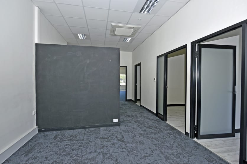 S - 15/16 Charlton Court Woolner NT 0820 - Image 3