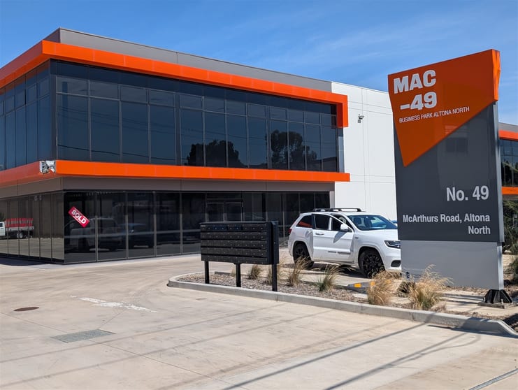 Click to view all images 27/49 McArthurs Road Altona North VIC 3025 - Image 3
