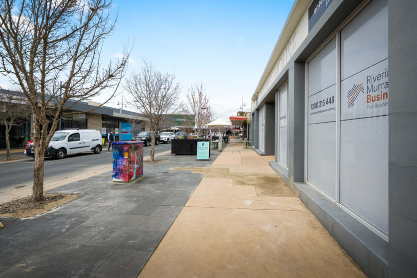 Click to view all images 3 Stanley Street Wodonga VIC 3690 - Image 3