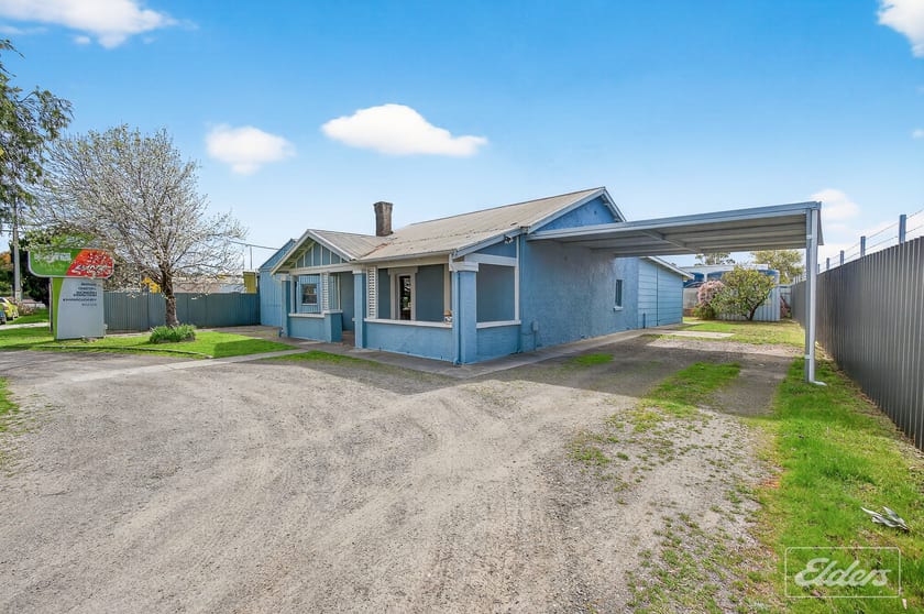 60 Maude Street Victor Harbor SA 5211 - Image 3