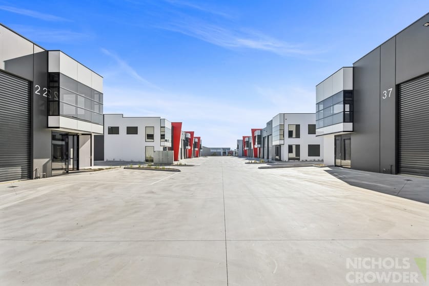 5/34 Brett Drive Carrum Downs VIC 3201 - Image 1