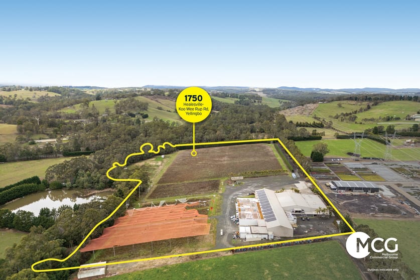 Click to view all images 1750 Healesville-Koo Wee Rup Road Yellingbo VIC 3139 - Image 2