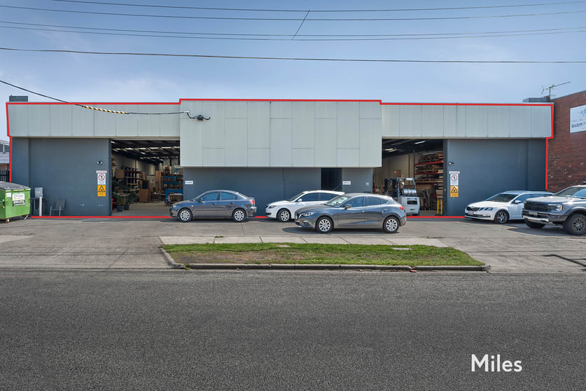 11 Kolora Road Heidelberg West VIC 3081 - Image 1