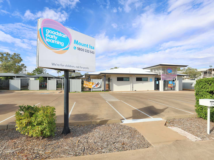 7-9 Pamela Street Mornington QLD 4825 - Image 1