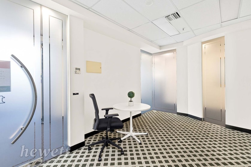 507/1 Queens Road Melbourne VIC 3004 - Image 2