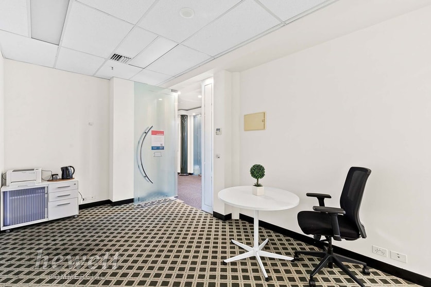 507/1 Queens Road Melbourne VIC 3004 - Image 3