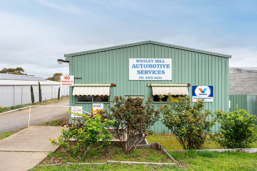 Click to view all images 12 Hitchcock Street Castlemaine VIC 3450 - Image 1
