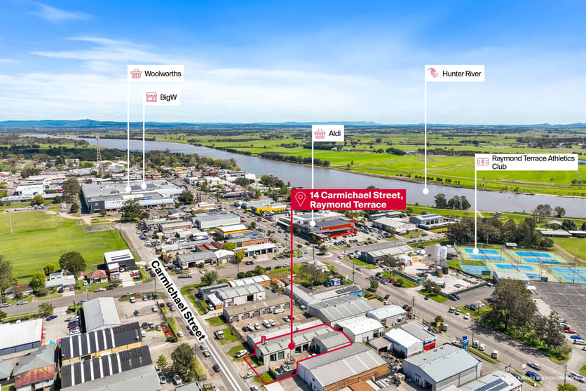 Click to view all images 14 Carmichael Street Raymond Terrace NSW 2324 - Image 1