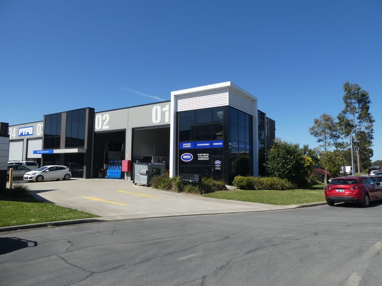 Click to view all images Units 1&2/6 Parish Drive Beresfield NSW 2322 - Image 1