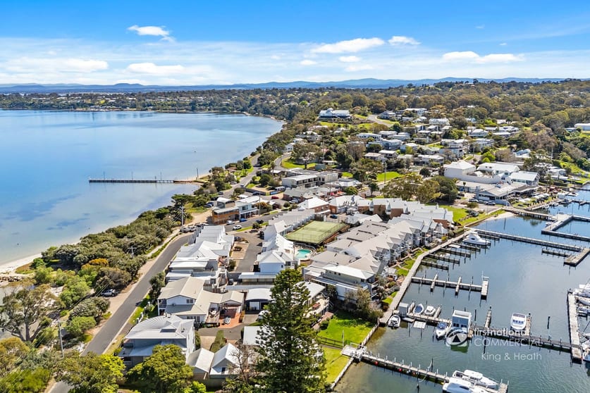 Click to view all images 44-48 Metung Road Metung VIC 3904 - Image 3