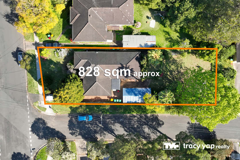 Click to view all images 21 Tanderra Avenue Carlingford NSW 2118 - Image 1