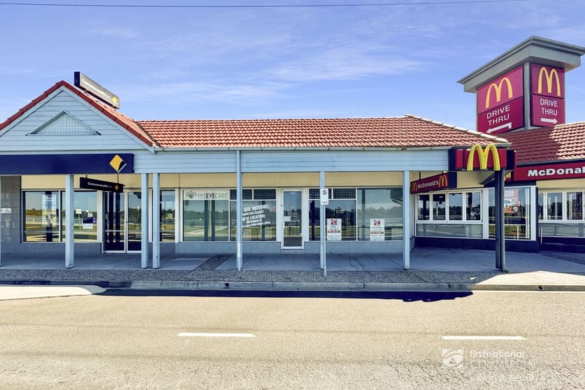 361 Esplanade Lakes Entrance VIC 3909 - Image 1