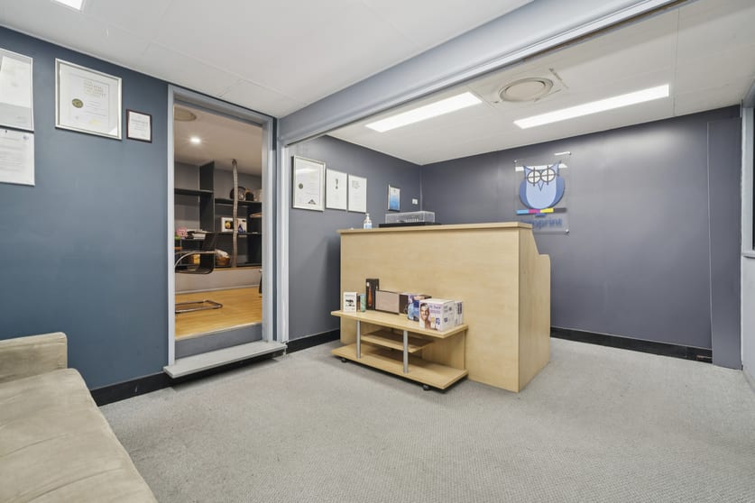 Click to view all images 22/1-3 Jubilee Avenue Warriewood NSW 2102 - Image 2