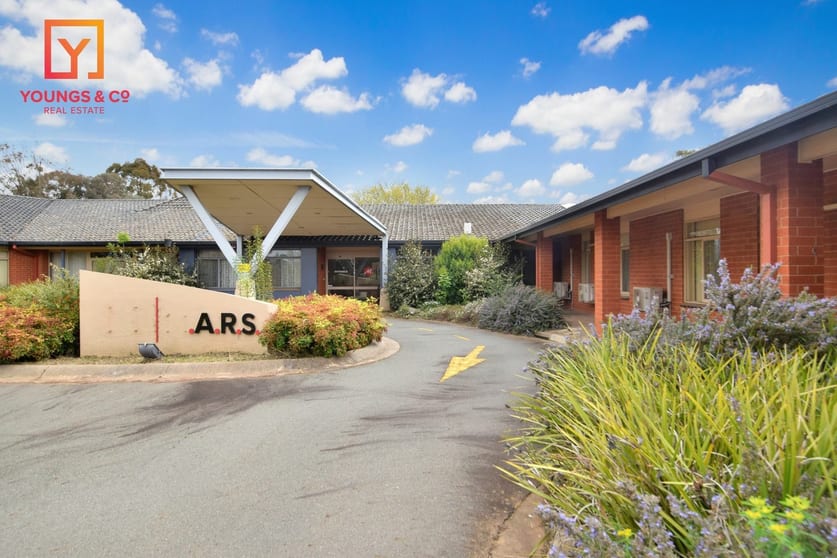 Click to view all images 38 Impey St Murchison VIC 3610 - Image 1