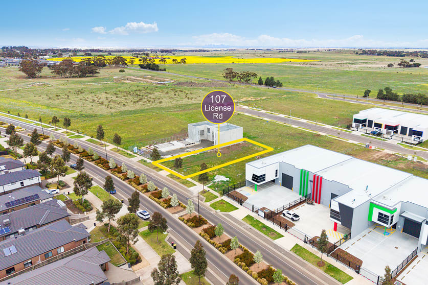 Click to view all images 107 License Road Diggers Rest VIC 3427 - Image 3