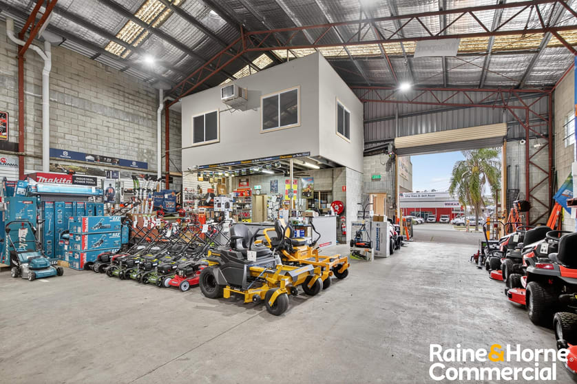 Click to view all images 16 Magura Street Enoggera QLD 4051 - Image 3