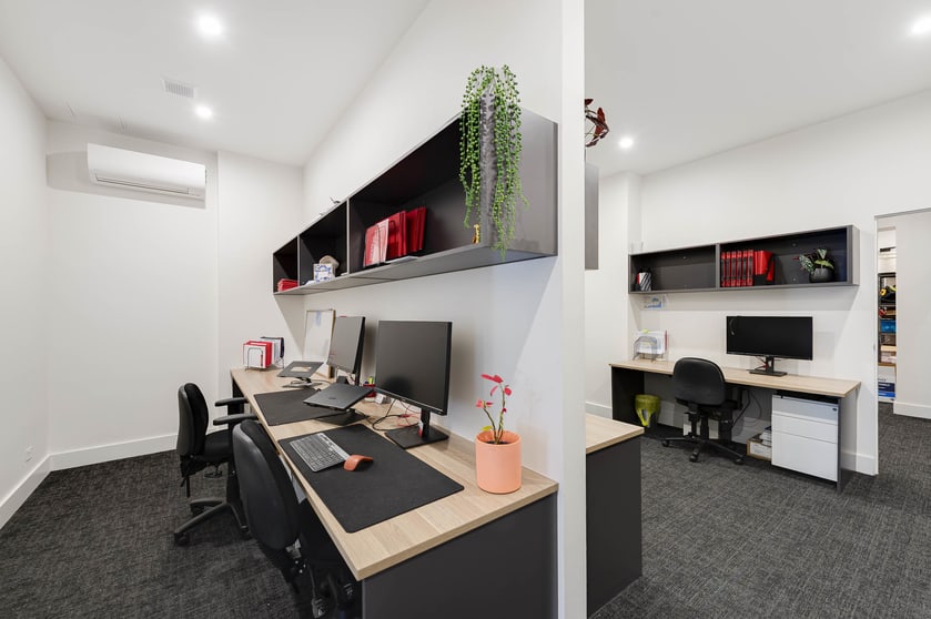 Click to view all images 101 Pier Street Altona VIC 3018 - Image 3