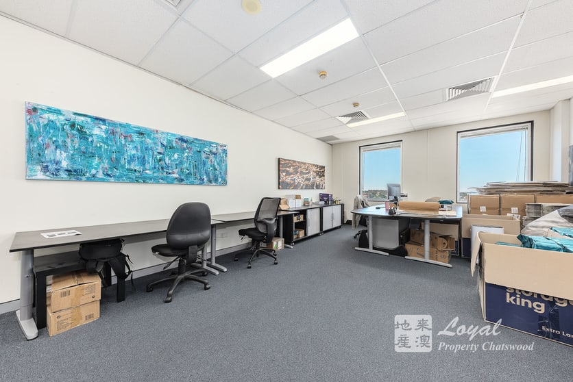Click to view all images 1402/122 Arthur Street North Sydney NSW 2060 - Image 3