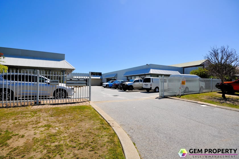 Click to view all images 5/7 Cessnock Way Rockingham WA 6168 - Image 1