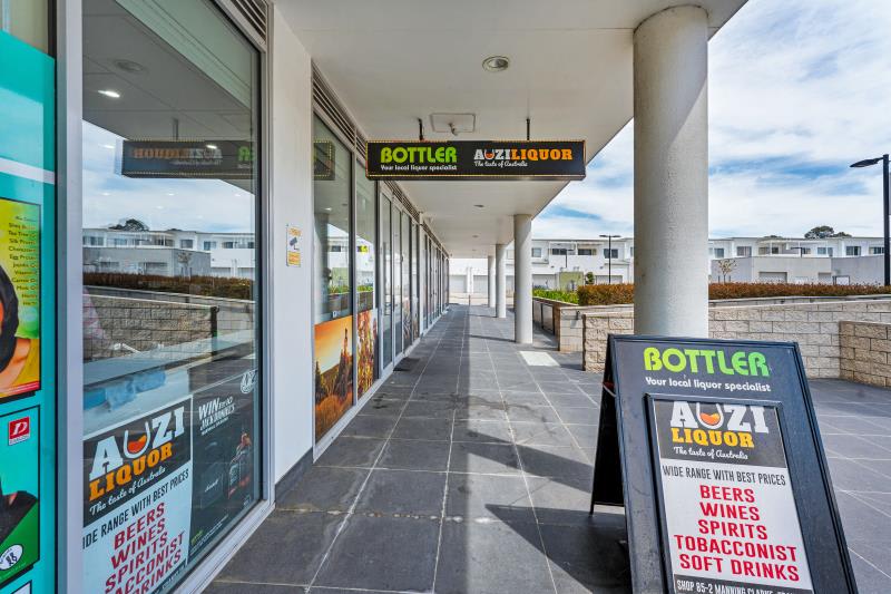 Click to view all images Unit 85/2 Manning Clark Crescent Franklin ACT 2913 - Image 2