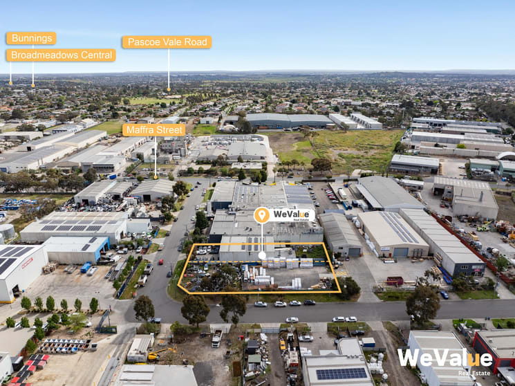 Click to view all images 7 & 9 Lisa Place Coolaroo VIC 3048 - Image 2