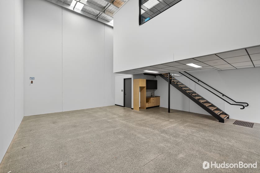 11 Ebony Close Springvale VIC 3171 - Image 2