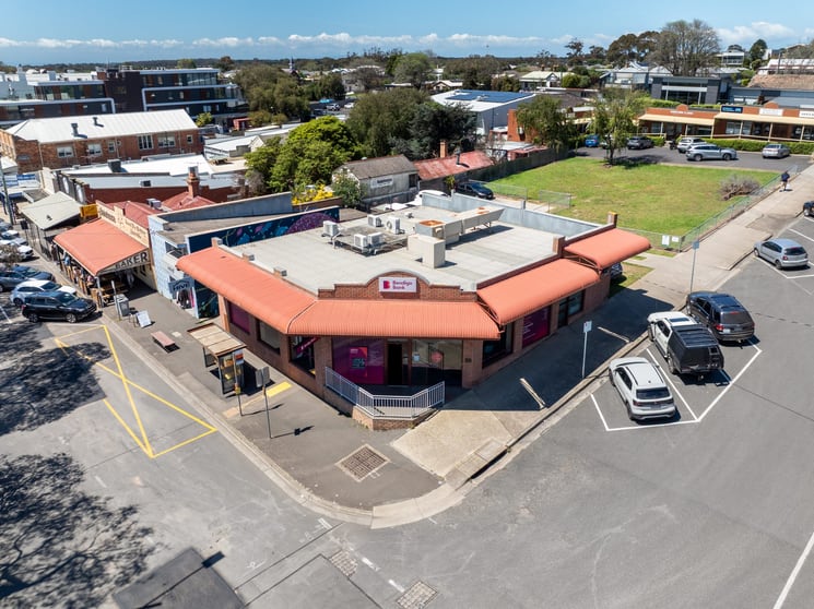 Click to view all images 44 Newcombe Street Portarlington VIC 3223 - Image 3