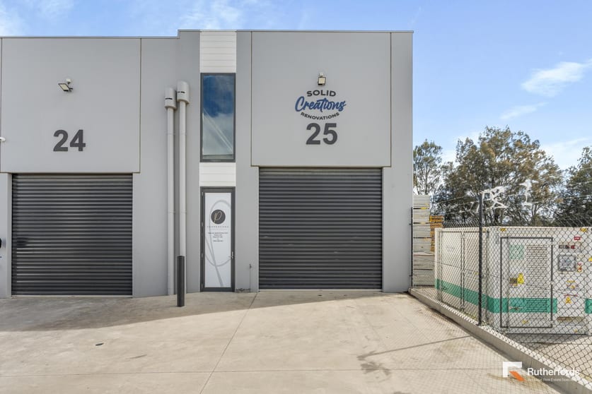25/42 McArthurs Road Altona North VIC 3025 - Image 1