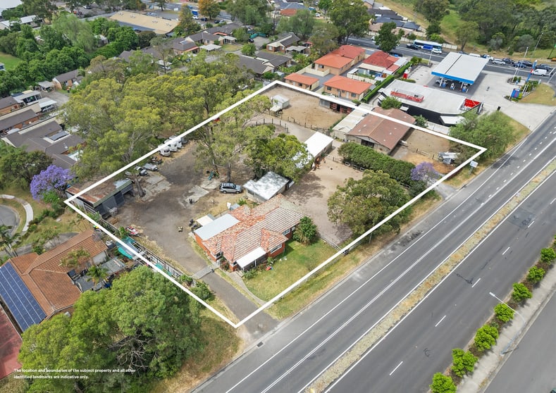 Click to view all images 2 Myrtle Street Prairiewood NSW 2176 - Image 2