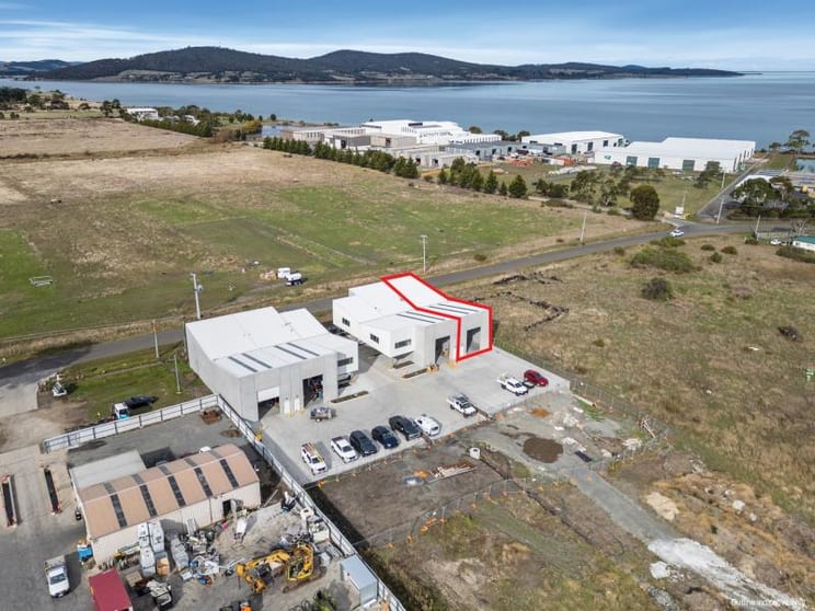 Unit 4/66 Droughty Point Road Rokeby TAS 7019 - Image 3