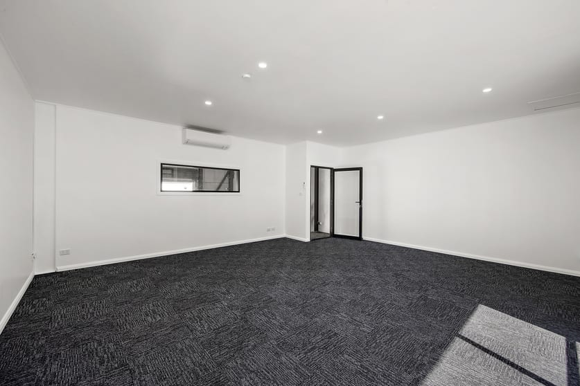 Unit 4/210 Macquarie Road Warners Bay NSW 2282 - Image 2