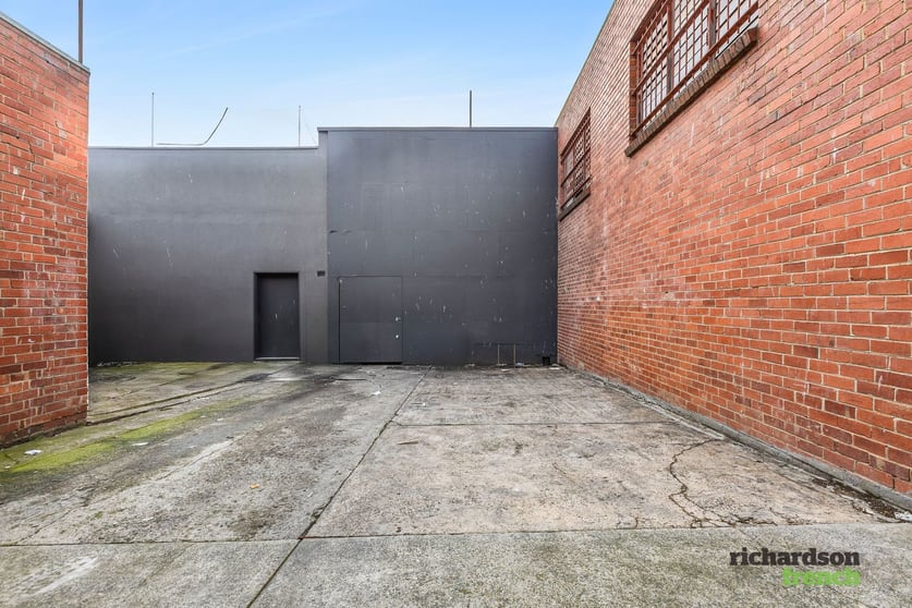 Click to view all images 275 LONSDALE STREET Dandenong VIC 3175 - Image 3