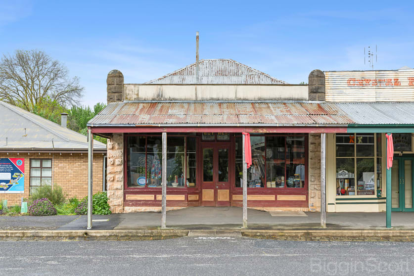 27 Fraser Street Clunes VIC 3370 - Image 1