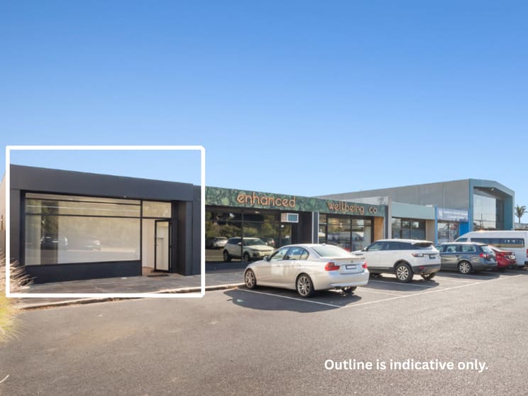 Click to view all images 13 Yuilles Road Mornington VIC 3931 - Image 3