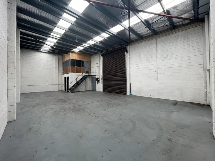 Click to view all images 1/19 Shepherd Street Liverpool NSW 2170 - Image 3