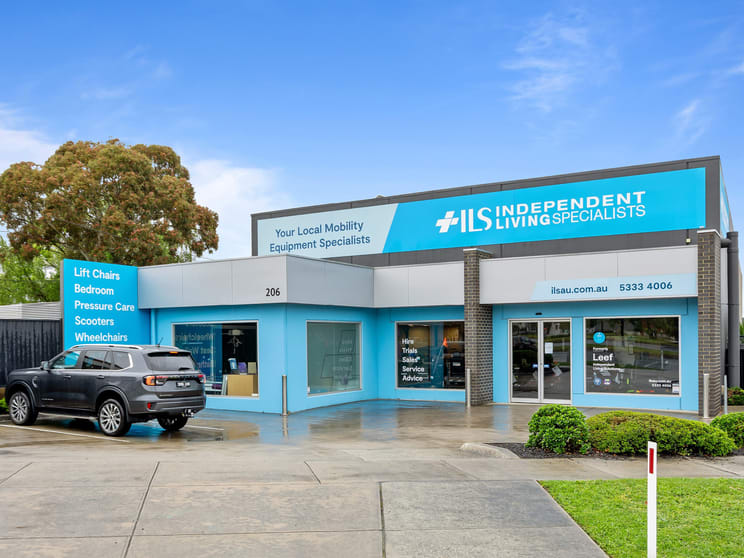 Click to view all images 206 Creswick Road Ballarat Central VIC 3350 - Image 1