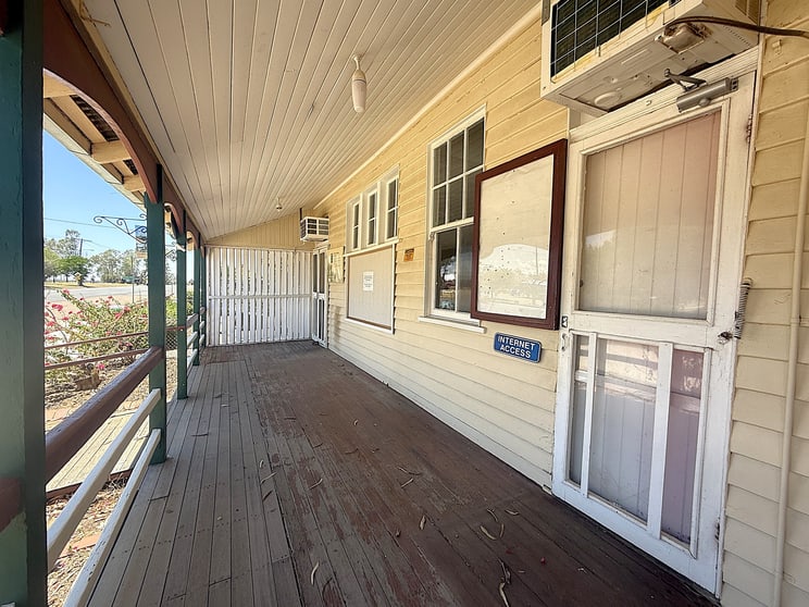 Click to view all images 22-28 Main Avenue Ilfracombe QLD 4727 - Image 3