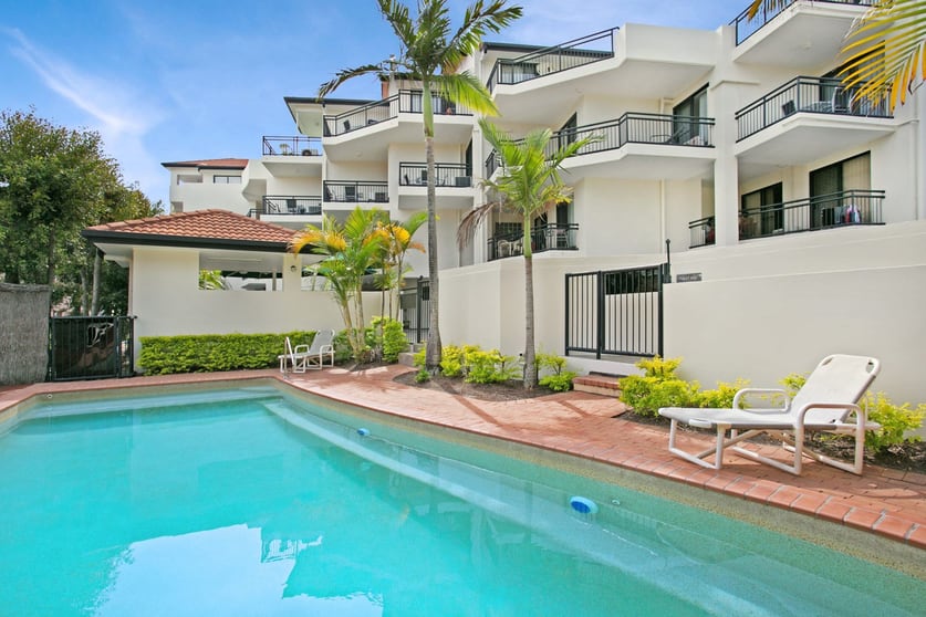 Click to view all images Biggera Waters QLD 4216 - Image 2