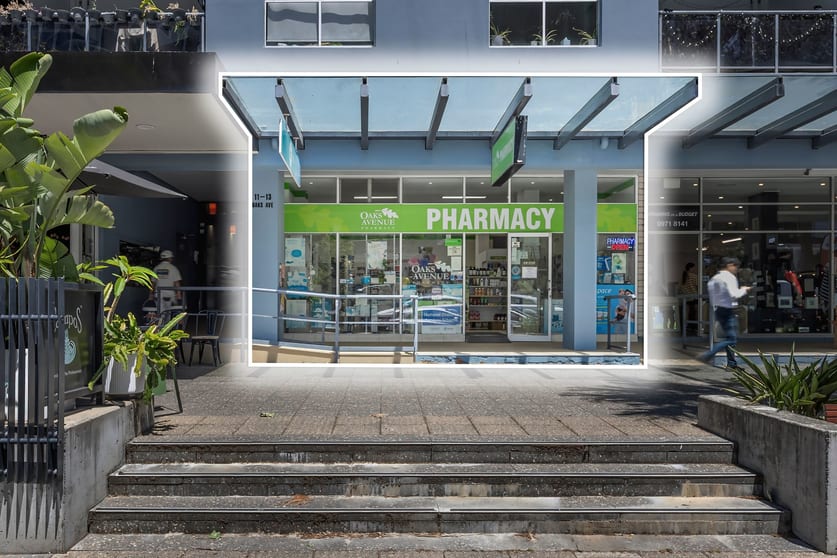 2/11-13 Oaks Avenue Dee Why NSW 2099 - Image 1