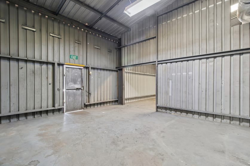 Click to view all images 6 Waddikee Road Lonsdale SA 5160 - Image 3