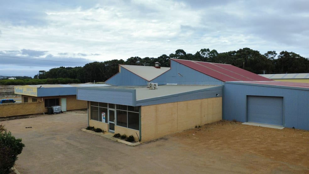 Click to view all images 7 Shelden Road Chadwick WA 6450 - Image 3