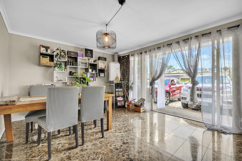 Click to view all images 7/7-9 Maleny Street Landsborough QLD 4550 - Image 3