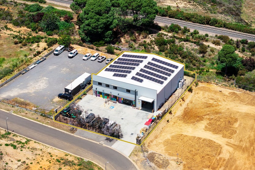 Click to view all images 15 Fitzgeralds Close Castlemaine VIC 3450 - Image 1