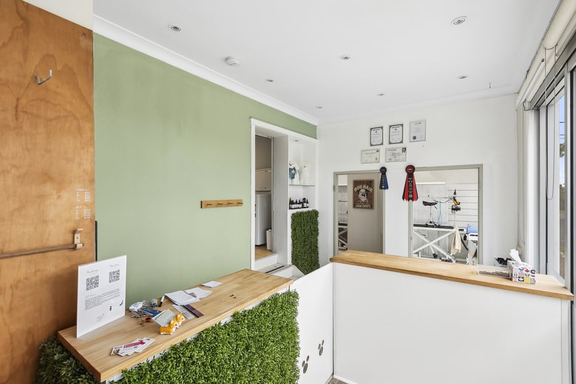 Shop 4/18 Aubreen Street Collaroy Plateau NSW 2097 - Image 2