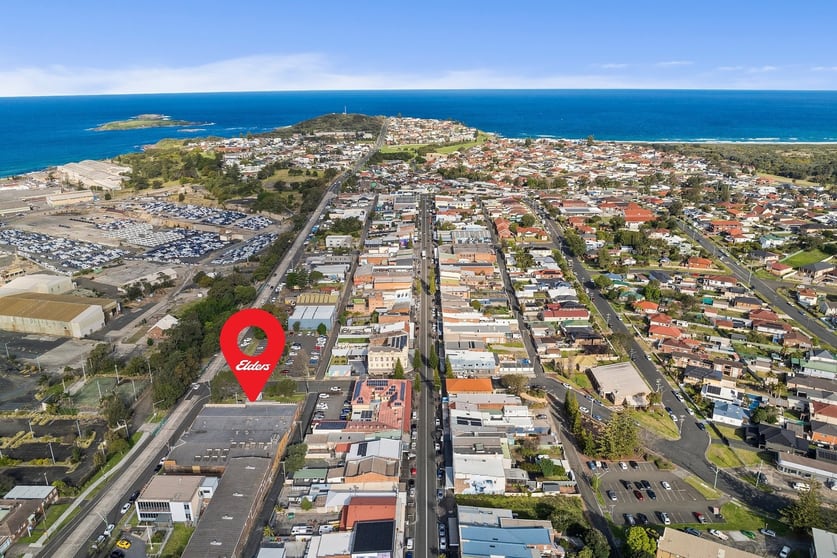 Click to view all images 31-33 Military Road Port Kembla NSW 2505 - Image 1