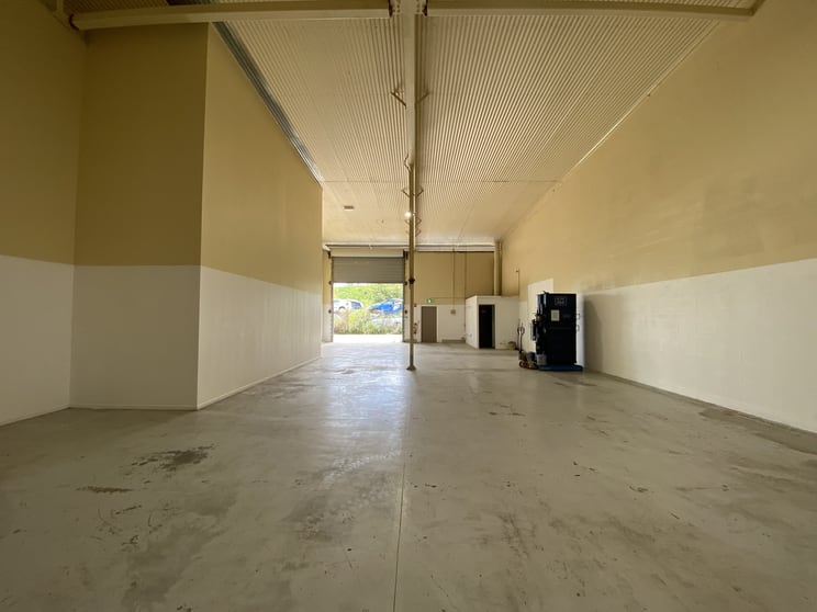 Click to view all images 4/8 William Murray Drive Cannonvale QLD 4802 - Image 3