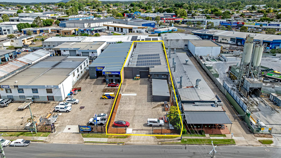 Click to view all images 19 Smith Street Capalaba QLD 4157 - Image 1
